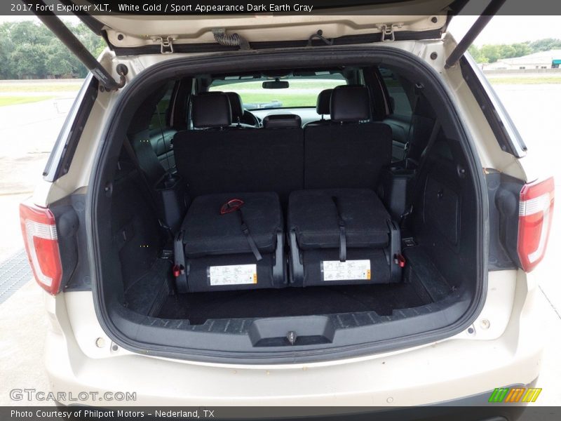 White Gold / Sport Appearance Dark Earth Gray 2017 Ford Explorer XLT