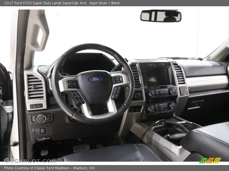 Ingot Silver / Black 2017 Ford F250 Super Duty Lariat SuperCab 4x4