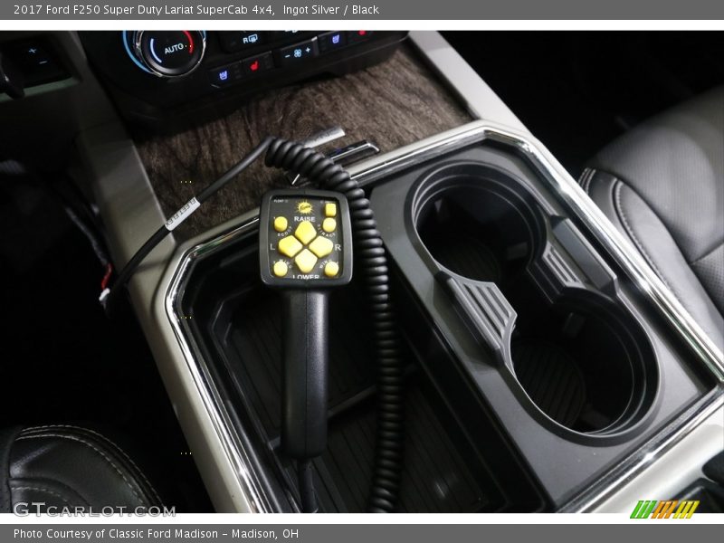 Ingot Silver / Black 2017 Ford F250 Super Duty Lariat SuperCab 4x4