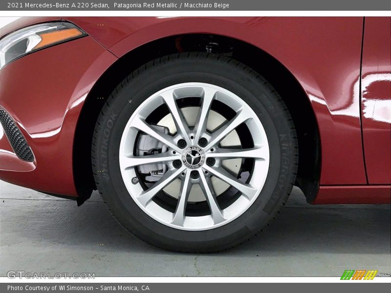 Patagonia Red Metallic / Macchiato Beige 2021 Mercedes-Benz A 220 Sedan