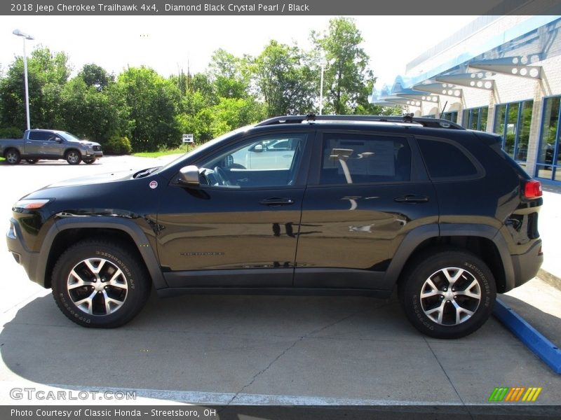 Diamond Black Crystal Pearl / Black 2018 Jeep Cherokee Trailhawk 4x4