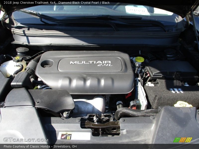 Diamond Black Crystal Pearl / Black 2018 Jeep Cherokee Trailhawk 4x4