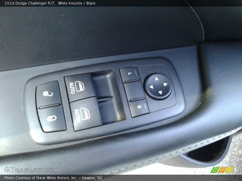 White Knuckle / Black 2019 Dodge Challenger R/T