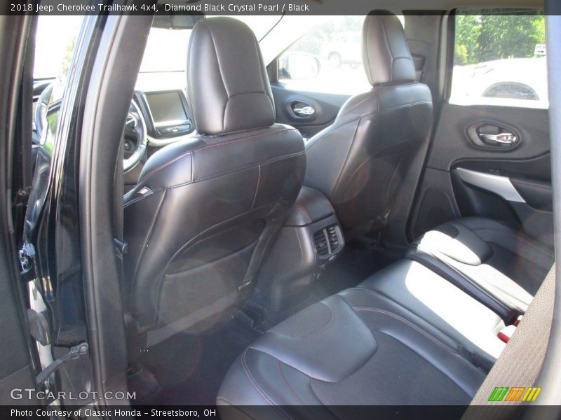 Diamond Black Crystal Pearl / Black 2018 Jeep Cherokee Trailhawk 4x4
