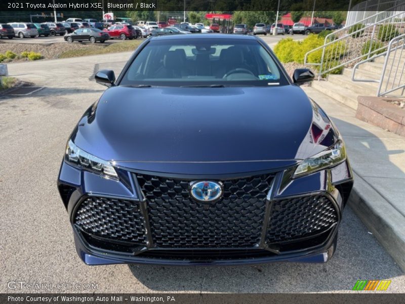 Blueprint / Black 2021 Toyota Avalon Hybrid XSE