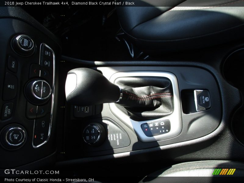 Diamond Black Crystal Pearl / Black 2018 Jeep Cherokee Trailhawk 4x4