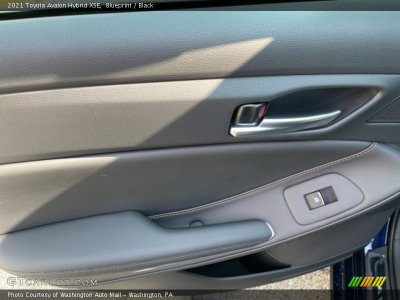 Door Panel of 2021 Avalon Hybrid XSE