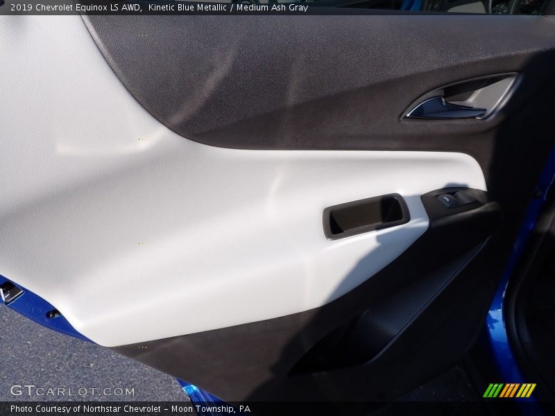 Kinetic Blue Metallic / Medium Ash Gray 2019 Chevrolet Equinox LS AWD