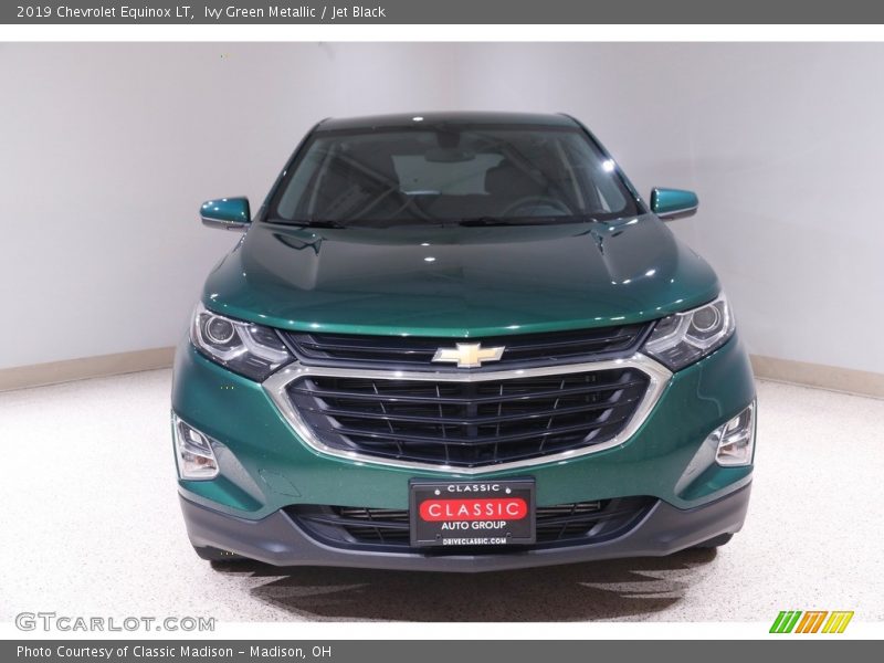 Ivy Green Metallic / Jet Black 2019 Chevrolet Equinox LT