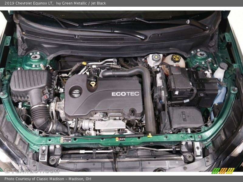 Ivy Green Metallic / Jet Black 2019 Chevrolet Equinox LT