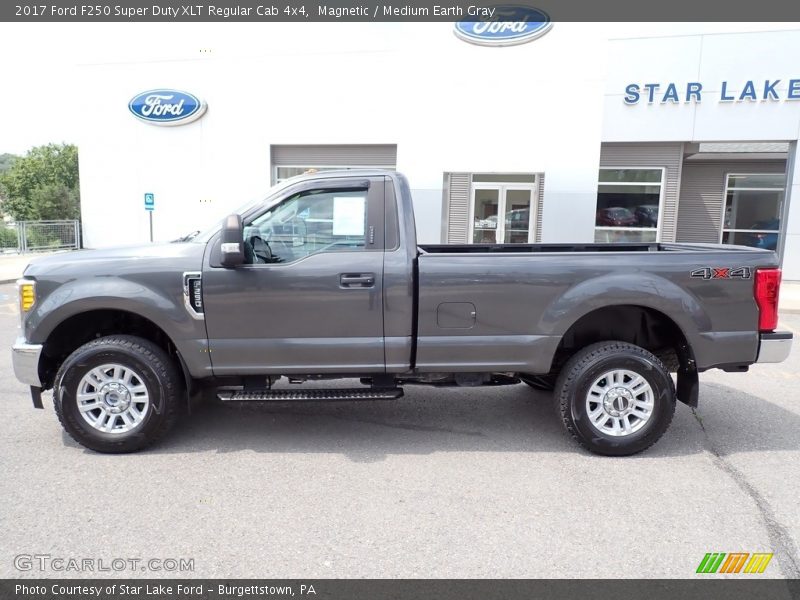 Magnetic / Medium Earth Gray 2017 Ford F250 Super Duty XLT Regular Cab 4x4