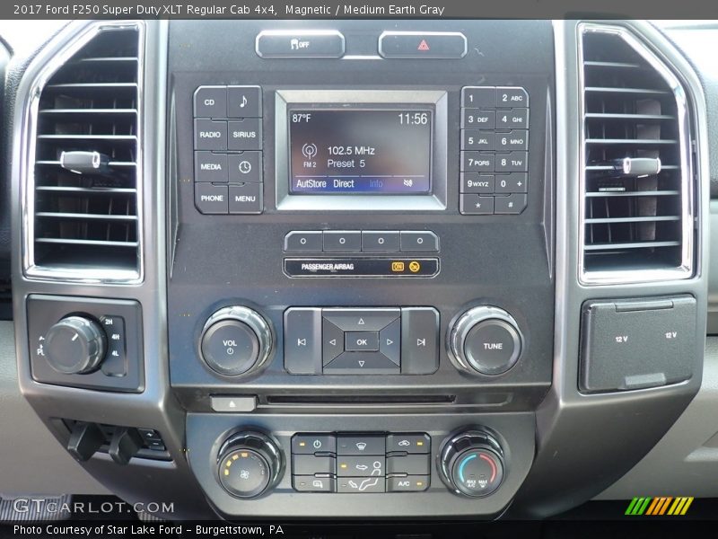 Magnetic / Medium Earth Gray 2017 Ford F250 Super Duty XLT Regular Cab 4x4