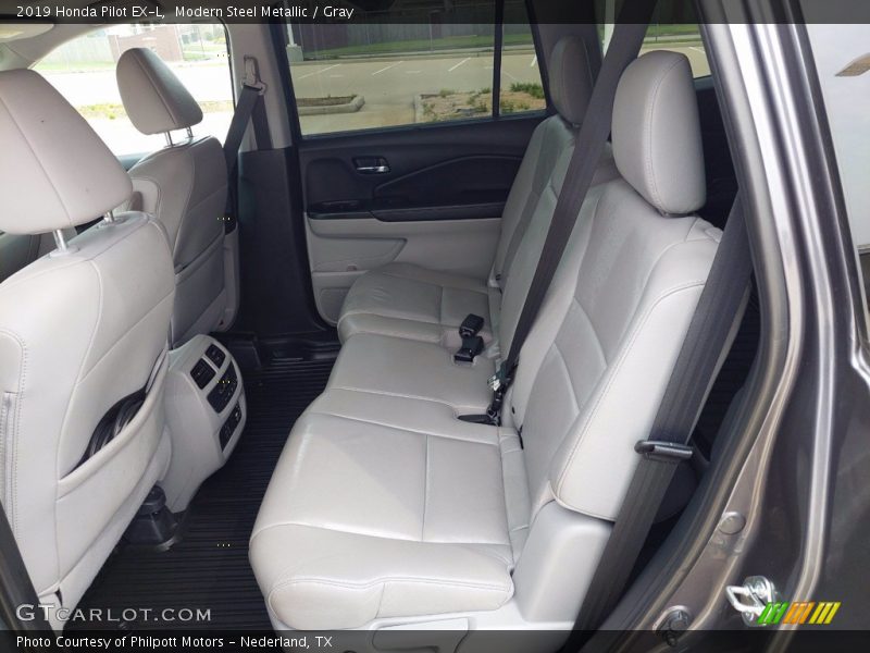 Rear Seat of 2019 Pilot EX-L