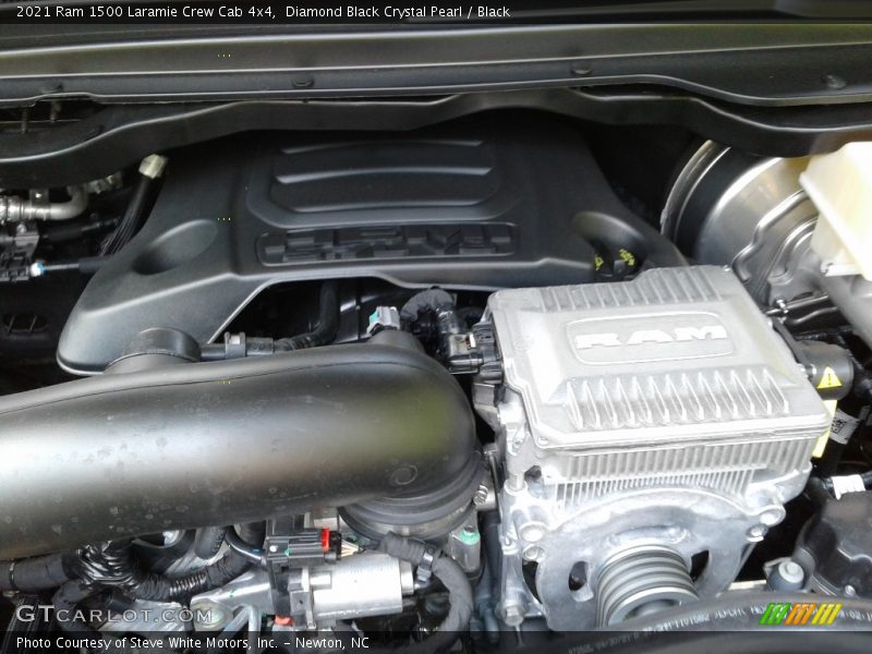 Diamond Black Crystal Pearl / Black 2021 Ram 1500 Laramie Crew Cab 4x4