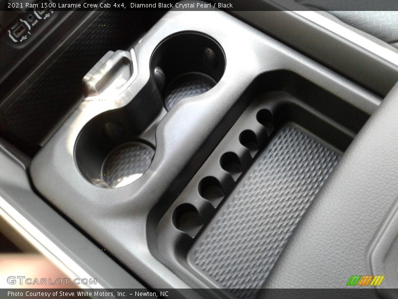 Diamond Black Crystal Pearl / Black 2021 Ram 1500 Laramie Crew Cab 4x4