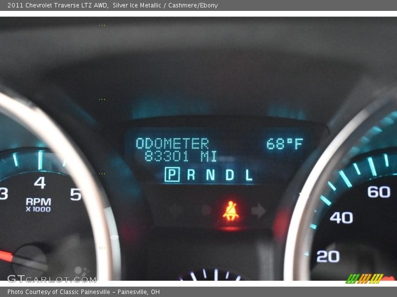Silver Ice Metallic / Cashmere/Ebony 2011 Chevrolet Traverse LTZ AWD
