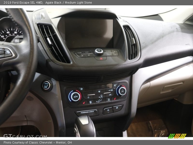 Agate Black / Medium Light Stone 2019 Ford Escape SEL 4WD