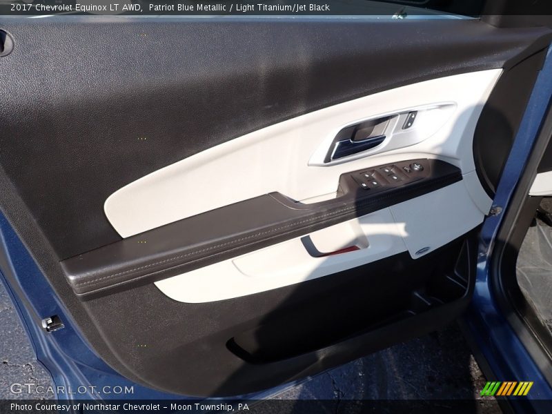 Patriot Blue Metallic / Light Titanium/Jet Black 2017 Chevrolet Equinox LT AWD