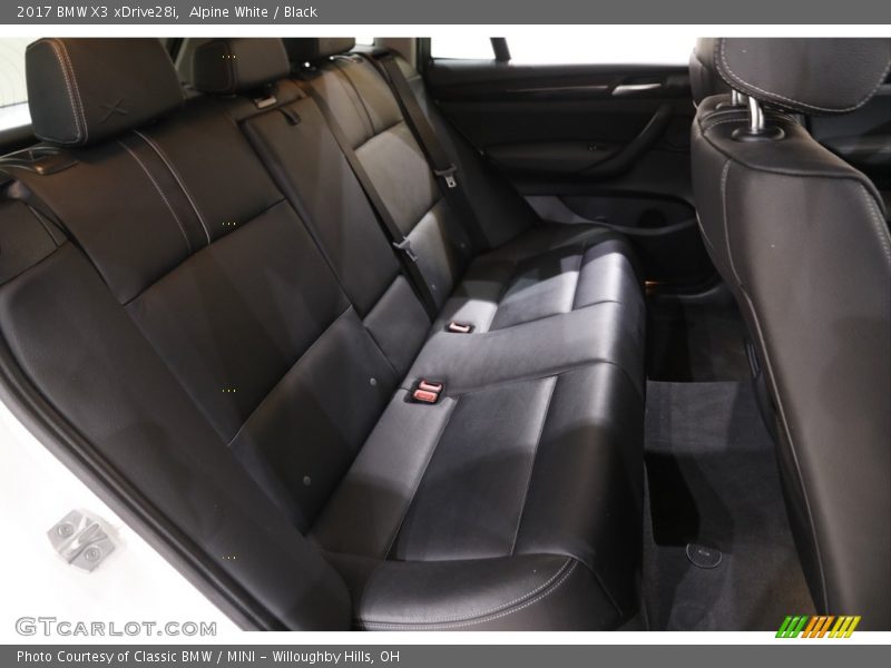 Alpine White / Black 2017 BMW X3 xDrive28i