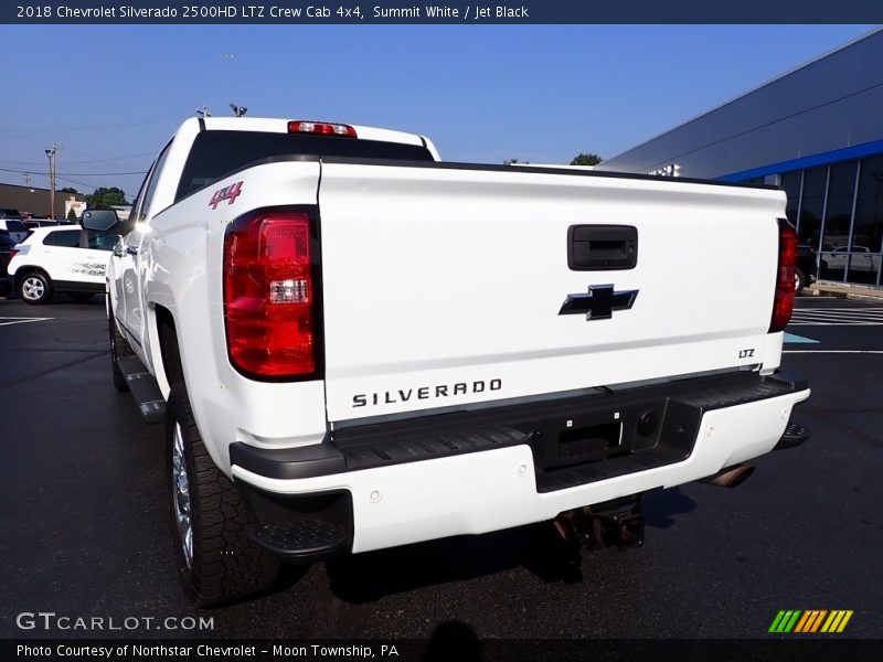 Summit White / Jet Black 2018 Chevrolet Silverado 2500HD LTZ Crew Cab 4x4