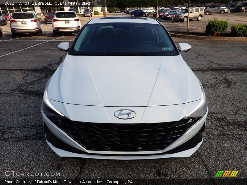 Quartz White / Black 2022 Hyundai Elantra SEL