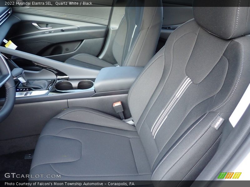 Quartz White / Black 2022 Hyundai Elantra SEL