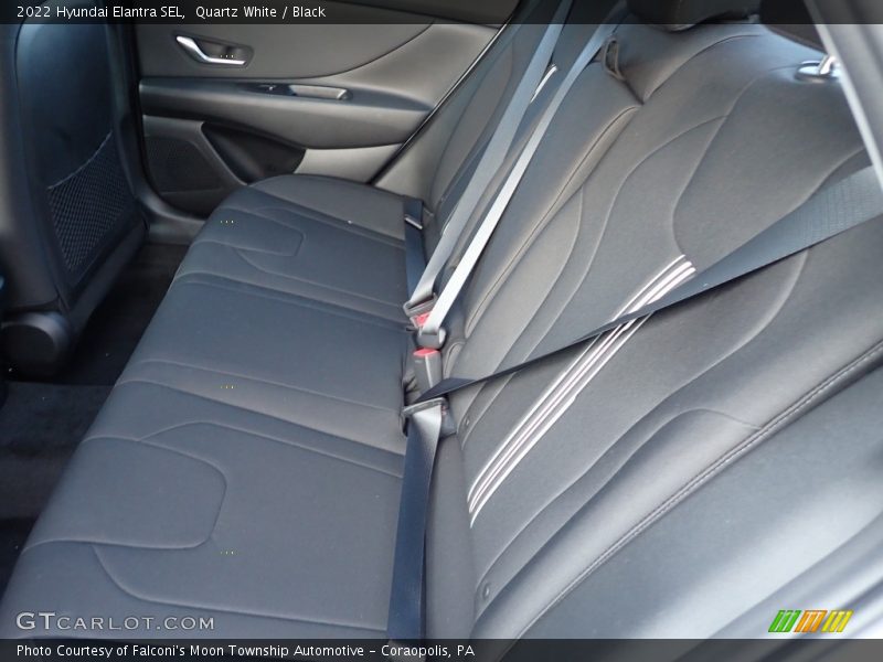 Quartz White / Black 2022 Hyundai Elantra SEL
