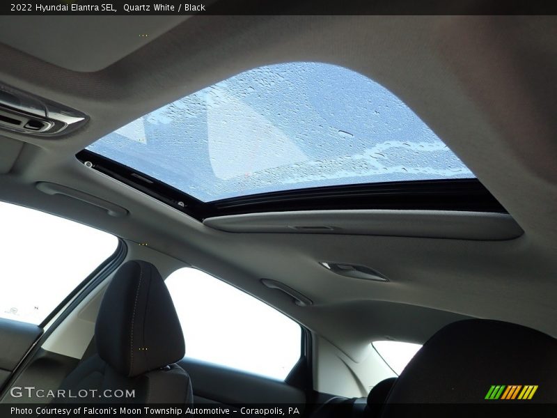 Quartz White / Black 2022 Hyundai Elantra SEL