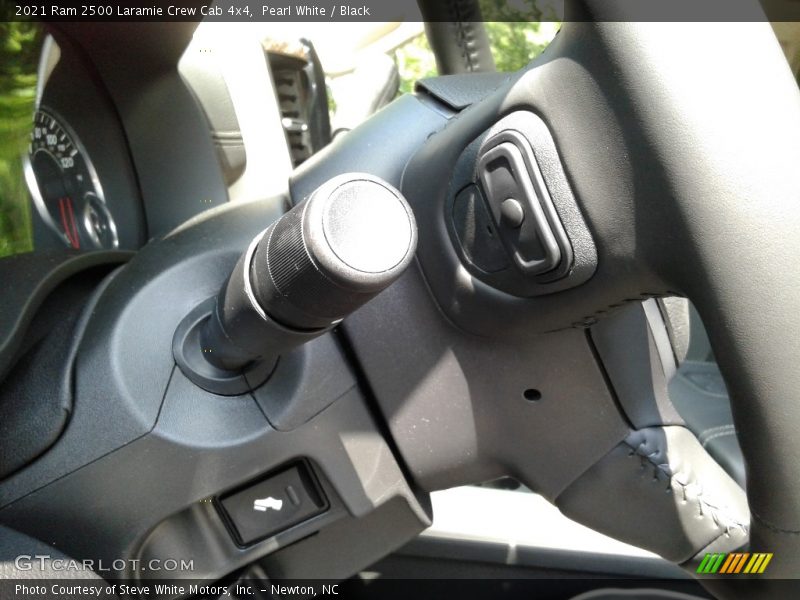 Pearl White / Black 2021 Ram 2500 Laramie Crew Cab 4x4