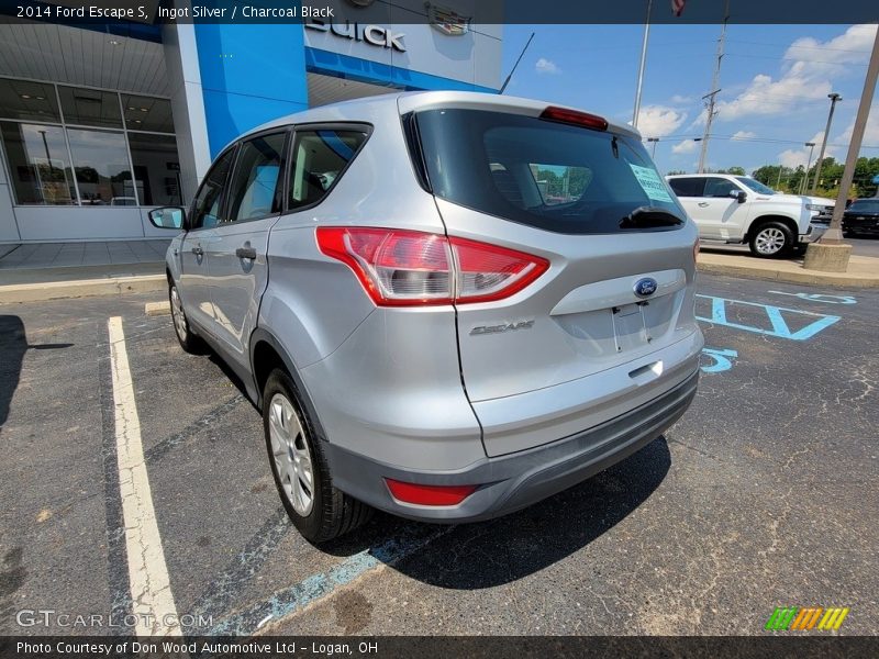 Ingot Silver / Charcoal Black 2014 Ford Escape S