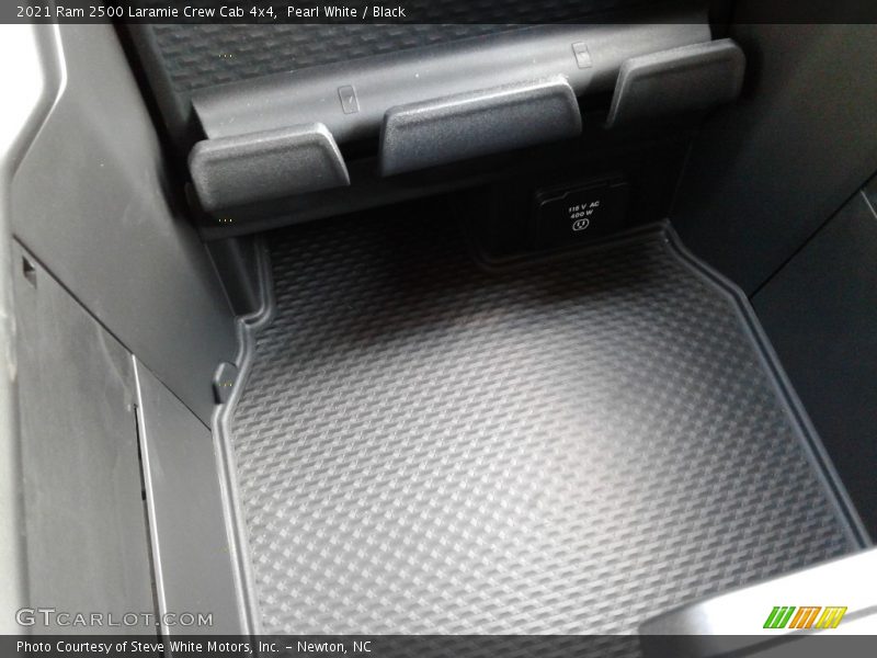 Pearl White / Black 2021 Ram 2500 Laramie Crew Cab 4x4