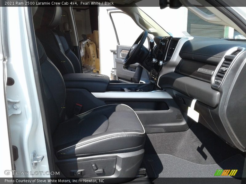 Pearl White / Black 2021 Ram 2500 Laramie Crew Cab 4x4