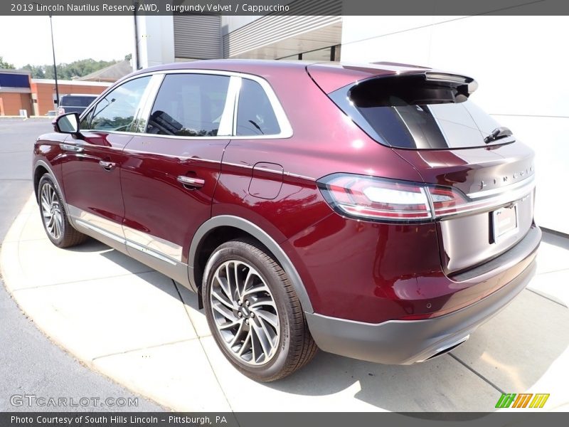 Burgundy Velvet / Cappuccino 2019 Lincoln Nautilus Reserve AWD