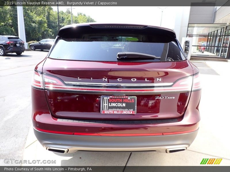 Burgundy Velvet / Cappuccino 2019 Lincoln Nautilus Reserve AWD