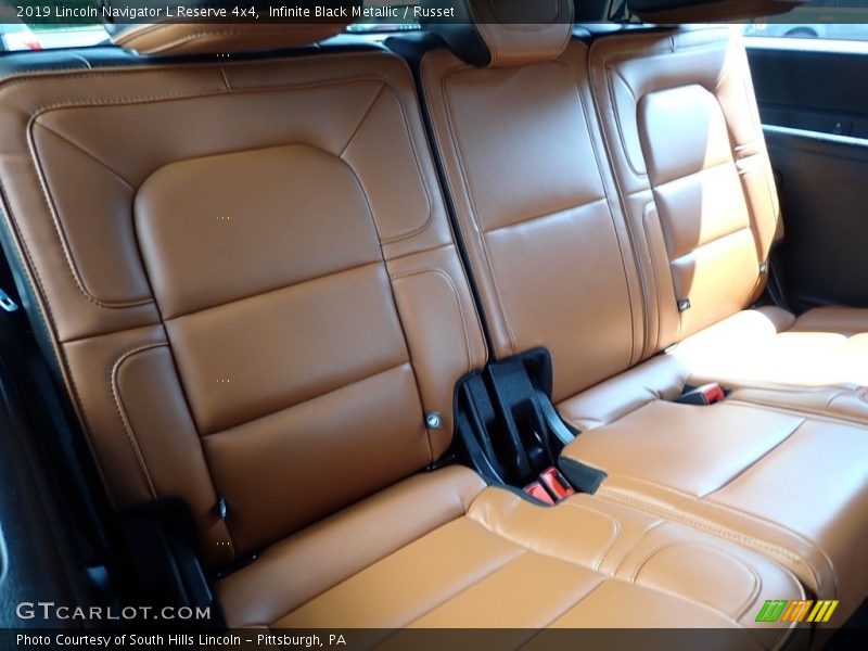 Rear Seat of 2019 Navigator L Reserve 4x4