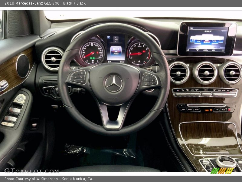 Black / Black 2018 Mercedes-Benz GLC 300