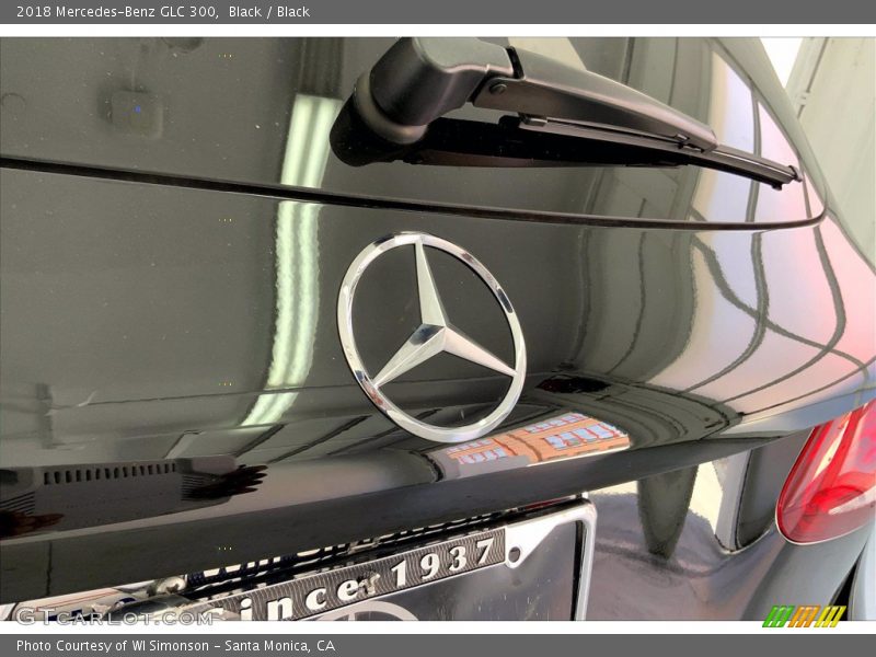 Black / Black 2018 Mercedes-Benz GLC 300