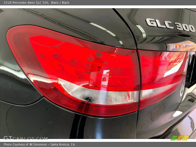 Black / Black 2018 Mercedes-Benz GLC 300