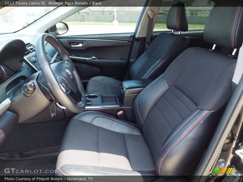 Midnight Black Metallic / Black 2017 Toyota Camry SE