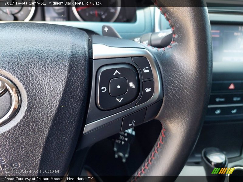 Midnight Black Metallic / Black 2017 Toyota Camry SE