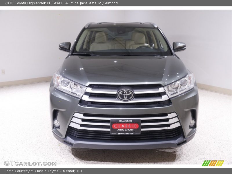 Alumina Jade Metallic / Almond 2018 Toyota Highlander XLE AWD