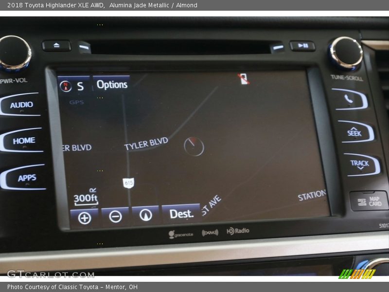 Alumina Jade Metallic / Almond 2018 Toyota Highlander XLE AWD