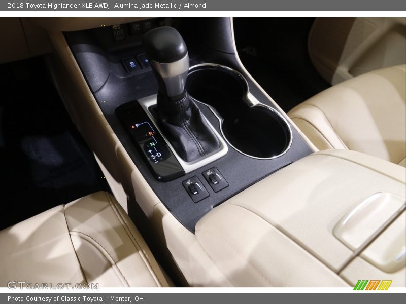 Alumina Jade Metallic / Almond 2018 Toyota Highlander XLE AWD