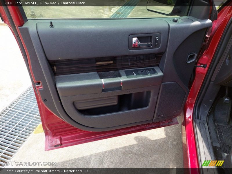 Door Panel of 2018 Flex SEL