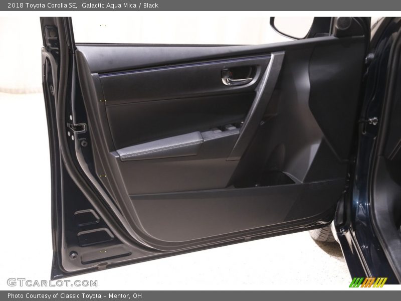 Galactic Aqua Mica / Black 2018 Toyota Corolla SE