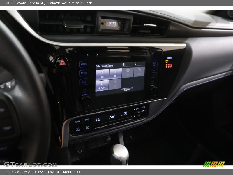 Galactic Aqua Mica / Black 2018 Toyota Corolla SE