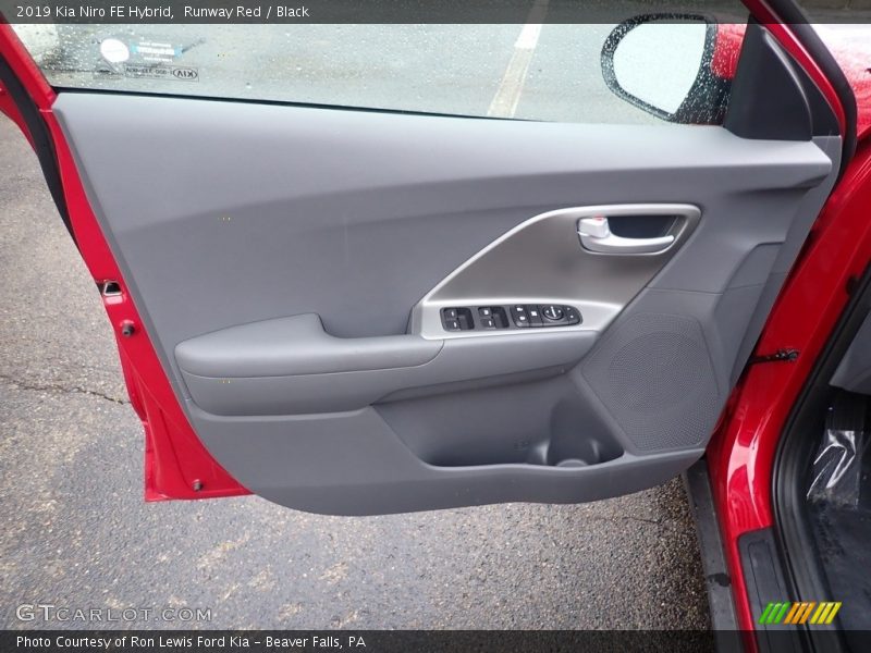 Runway Red / Black 2019 Kia Niro FE Hybrid