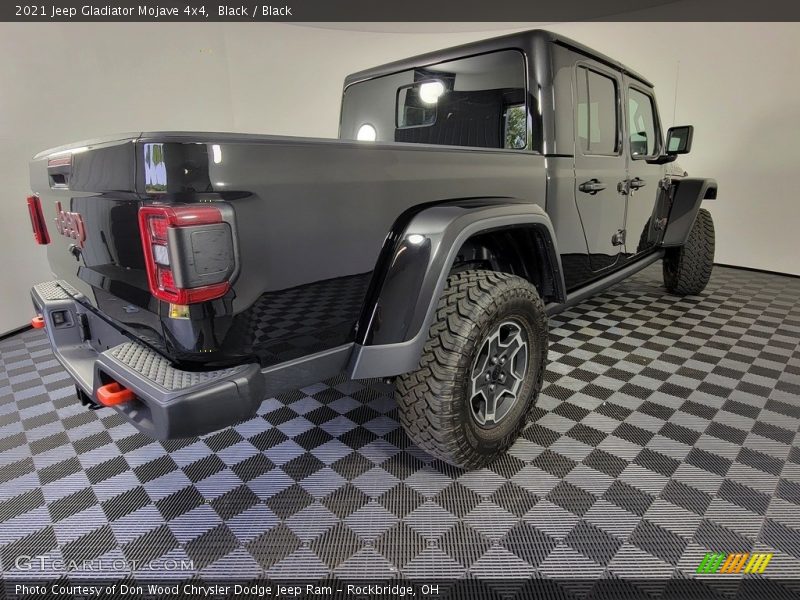 Black / Black 2021 Jeep Gladiator Mojave 4x4