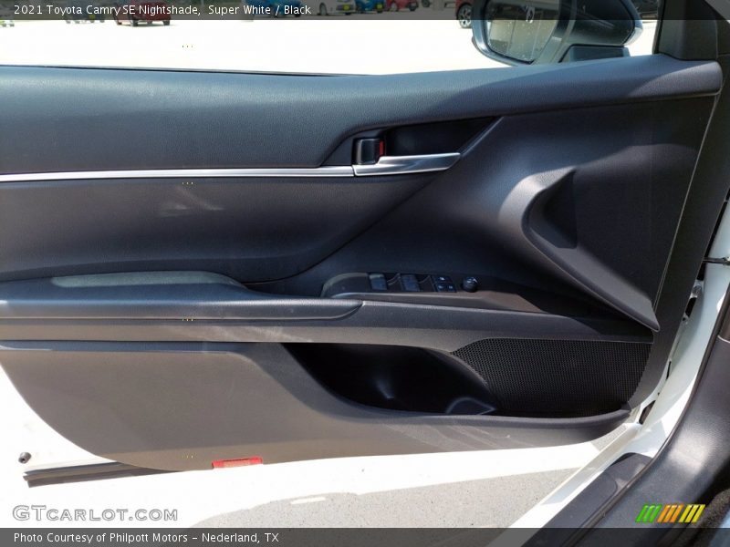 Super White / Black 2021 Toyota Camry SE Nightshade