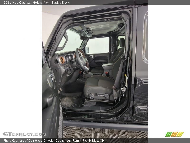 Black / Black 2021 Jeep Gladiator Mojave 4x4